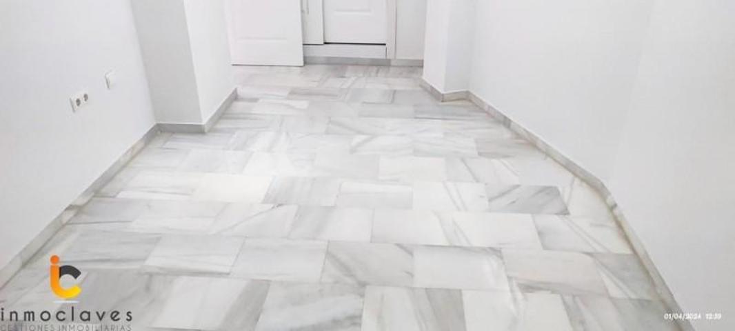 Piso en venta en Algeciras, Liam champo photo 0