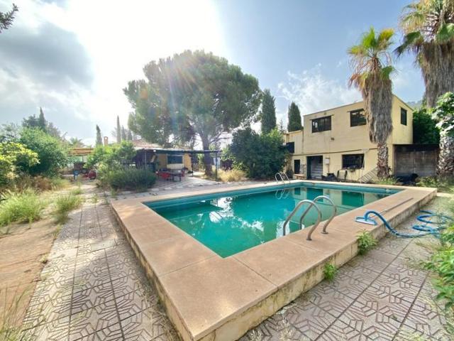 Casa con terreno en venta en Antequera, Sta Catalina - Fuentemora photo 0