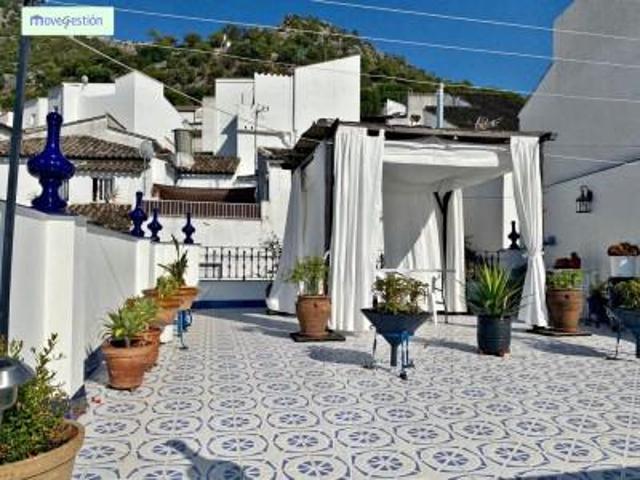 Casa en venta en Ubrique, SAN SEBASTIAN photo 0