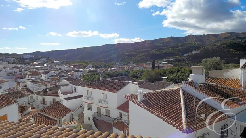 Chalet en venta en Benamargosa, Benamargosa photo 0