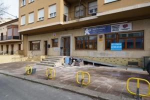 Local comercial en venta en La Bisbal d'Empordà, Bisbal d Empordà La photo 0