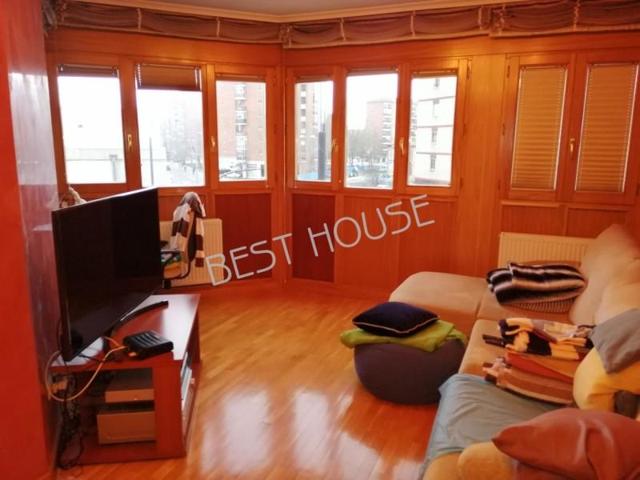 Piso en venta en Vitoria-Gasteiz, Aranbizkarra photo 0