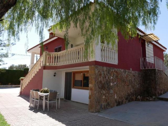 Chalet en venta en Chiva, - Cumbres de Calicanto - Santo Domingo photo 0