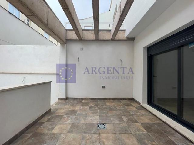 Chalet en venta en Cáceres photo 0