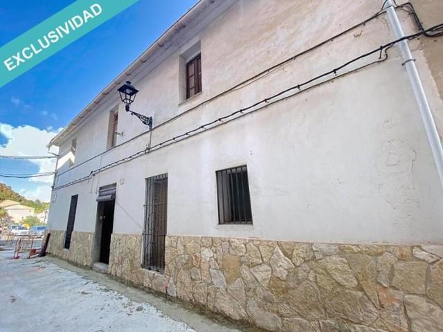 Casa con terreno en venta en Castellonet de la Conquesta photo 0