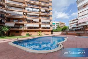 Piso en venta en Salou, Centre photo 0