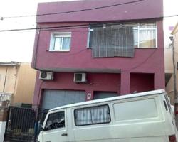 Chalet en venta en Sant Vicenç dels Horts photo 0