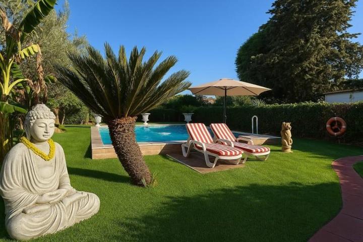 Chalet en venta en Almensilla, Santa iglesia photo 0