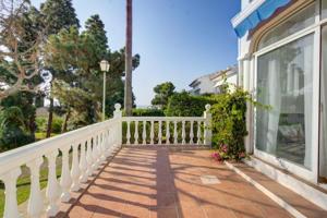 Apartamento en venta en Mijas, La Cala de Mijas photo 0