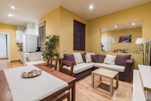 Piso en venta en Madrid, Adelfas photo 0