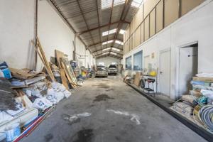 Nave industrial en venta en Humanes de Madrid, Calle del Pico Almanzor, 28970 photo 0