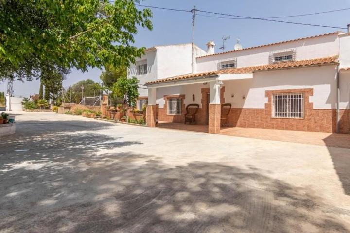Chalet en venta en Villena, Las Virtudes photo 0