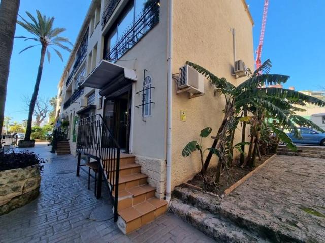 Local comercial en venta en Torremolinos, Centro photo 0