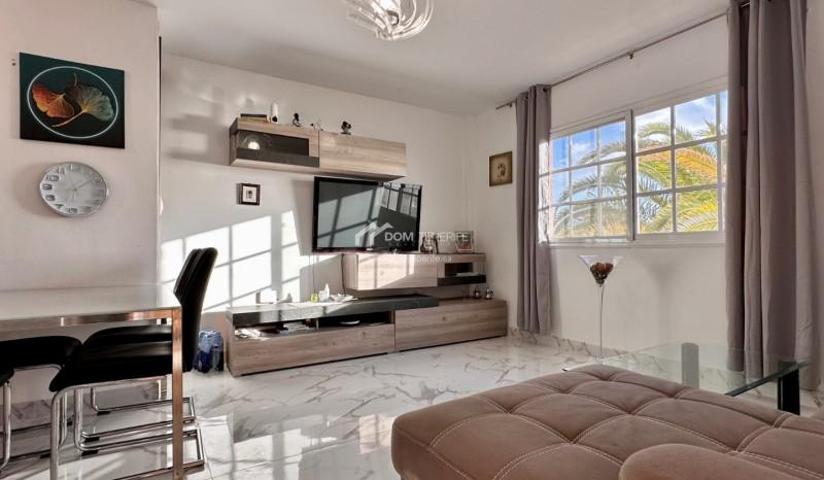 Apartamento en venta en Adeje, Torviscas Alto photo 0