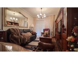 Casa en venta en Pasaia photo 0