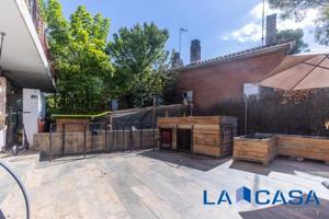 Planta baja en venta en Sant Cugat del Vallès, Sant Domènec photo 0