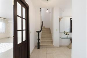 Chalet en venta en Peligros, Monteluz photo 0