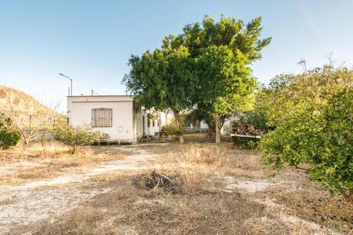 Casa en venta en Redován, Comunidad valenciana photo 0