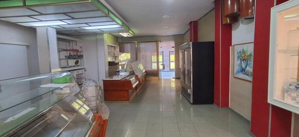 Local comercial en venta en Cullera, Pueblo photo 0