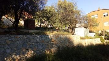 Terreno en venta en Sant Boi de Llobregat, Les Orioles photo 0
