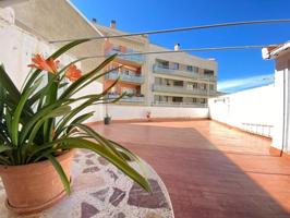 Casa en venta en Terrassa, Ca N\'Aurell photo 0