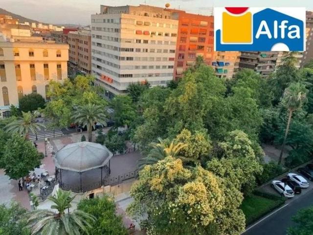 Piso en venta en Cáceres photo 0