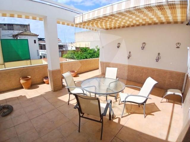 Piso en venta en Badajoz, Barriada de Llera photo 0