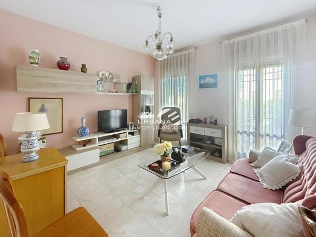 Chalet en venta en Lucena, Urbanización Los Poleares, 14900 photo 0