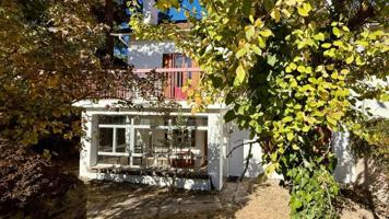 Adosada en venta en El Espinar photo 0