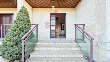 Casa en venta en San Cibrao das Viñas, Ponte noalla photo 0