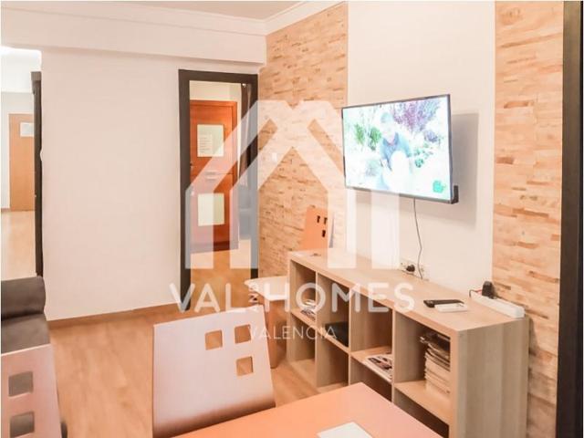 Piso en venta en Valencia photo 0