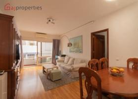Apartamento en venta en Estepona photo 0