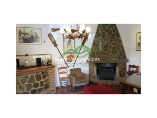 Casa con terreno en venta en Ronda photo 0