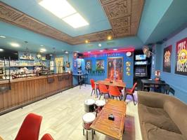 Local comercial en venta en Dos Hermanas, Centro - Centro photo 0