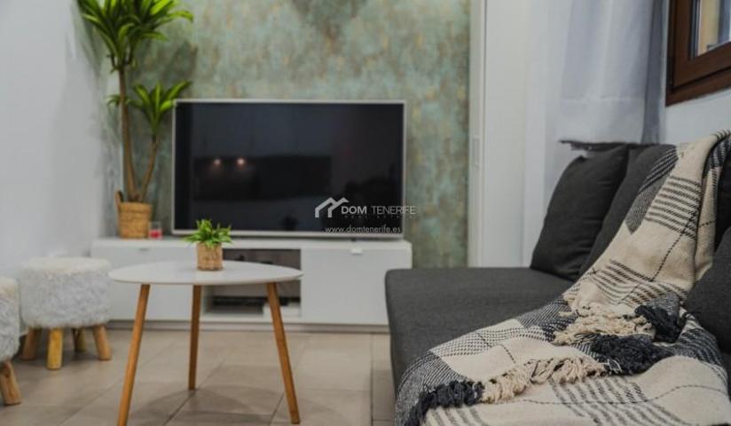 Apartamento en venta en Arona, Playa de Las Americas photo 0