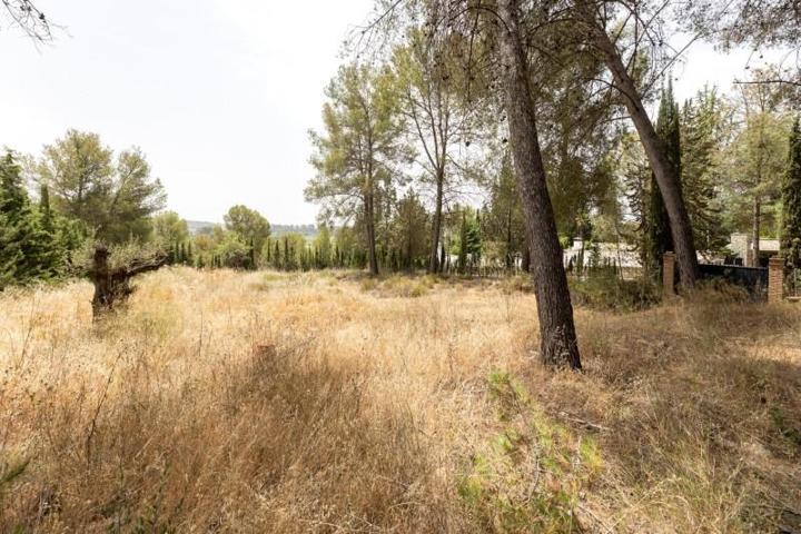Terreno en venta en Albolote, Urb. Parque de Cubillas photo 0