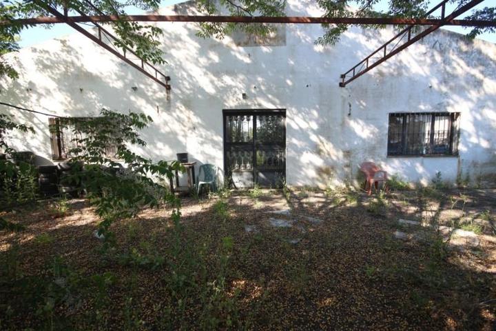 Local comercial en venta en Badajoz, Ctra de Sevilla - Ronda sur photo 0