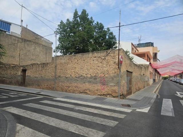 Terreno en venta en Alicante, San Gabriel photo 0