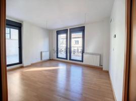 Piso en venta en Tudela, Queiles photo 0