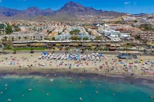 Adosada en venta en Adeje, El Madroñal photo 0