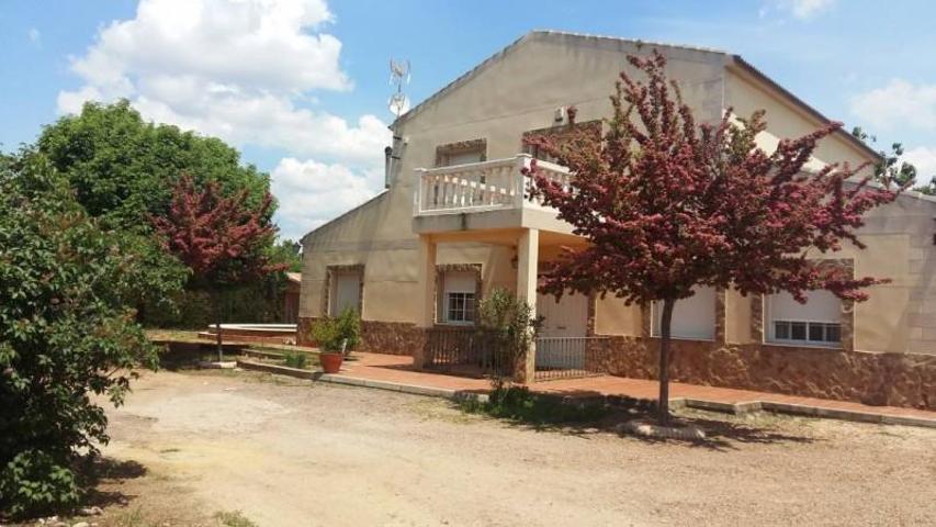 Chalet en venta en Puertollano, CAMINO LOS CALEROS photo 0