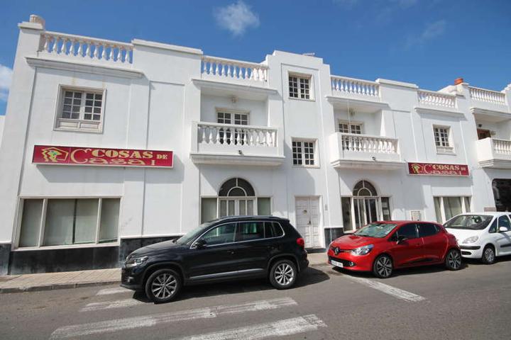 Local comercial en venta en Arrecife, Altavista photo 0