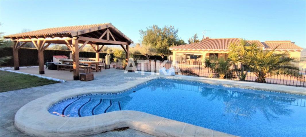 Chalet en venta en Ontinyent, Ontinyent photo 0