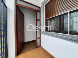 Piso en venta en Xirivella photo 0