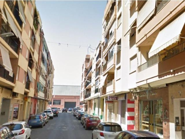 Local comercial en venta en Alzira, Avenida Luis Suñer photo 0