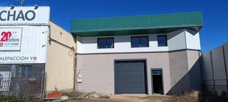 Nave industrial en venta en Valdefresno, Valdefresno photo 0