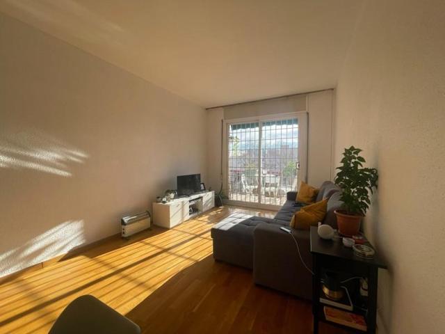 Piso en venta en Barcelona, Sant Martí de Provençals photo 0