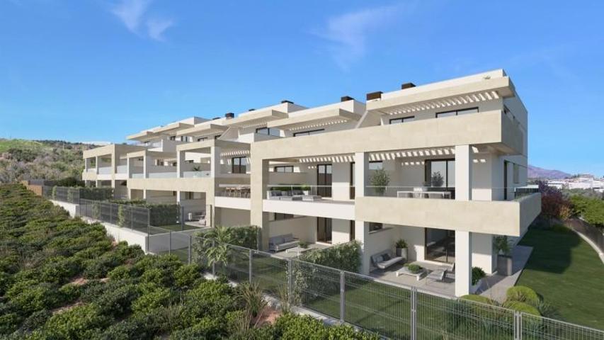 Planta baja en venta en Estepona, Valle Romano photo 0