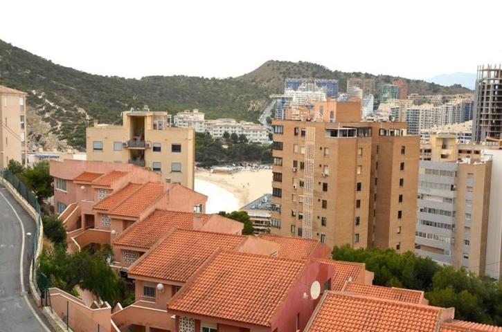 Duplex en venta en Benidorm, Cala de Benidorm photo 0