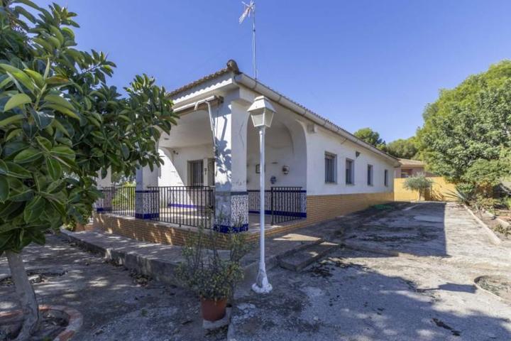 Casa en venta en Náquera, Náquera photo 0